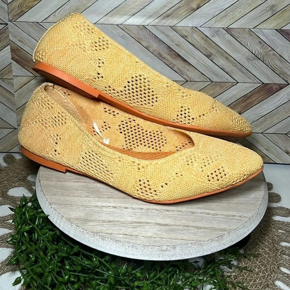 Skechers Cleo Knitty City Slip On Ballet Flats Light Orange Color - Picture 1 of 6